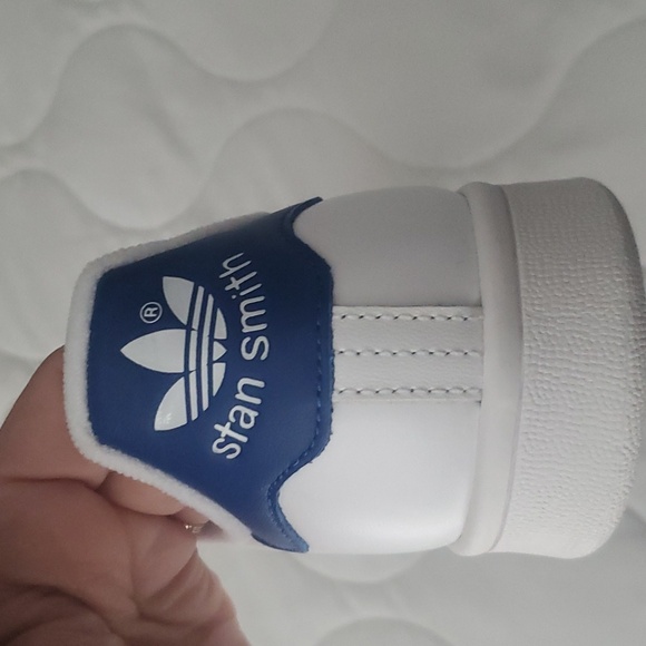Adidas Stan Smith - Picture 2 of 3